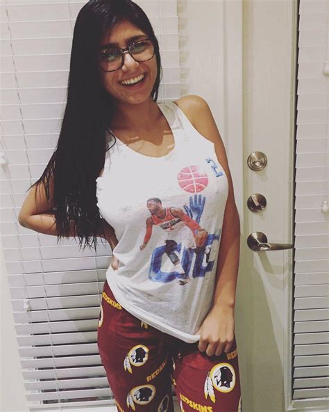 mia khalifa nude picture|Mia Khalifa Pictures Search (67 galleries)